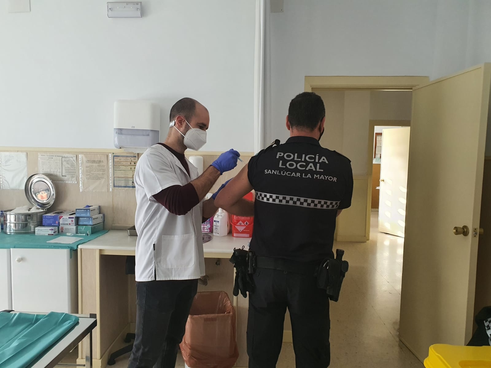 vacuna policía