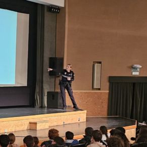 Acto de firma subvención Cáritas 25.000 euros (10)