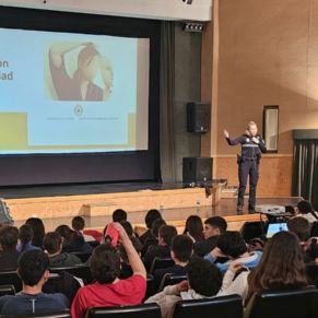 Acto de firma subvención Cáritas 25.000 euros (13)