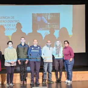 Acto de firma subvención Cáritas 25.000 euros (9)